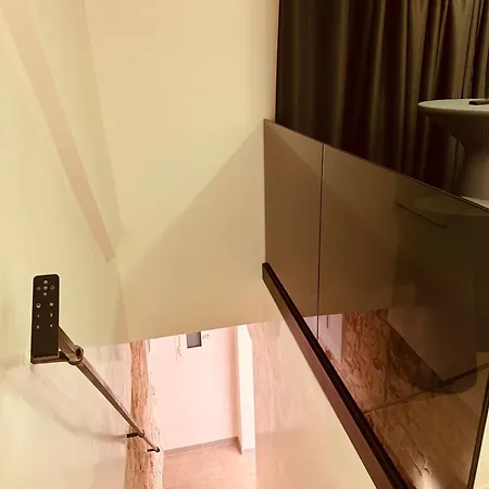 Apartment Secret