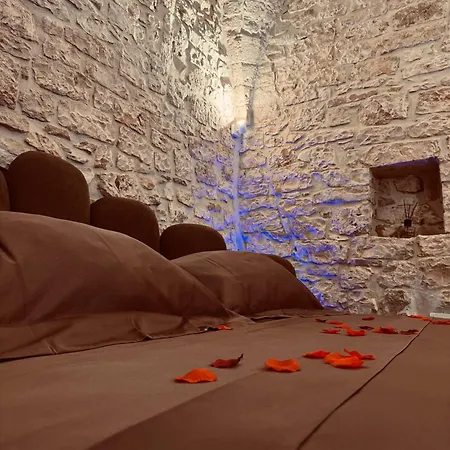 Apartment Secret