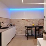 Elite * Castellana Grotte
